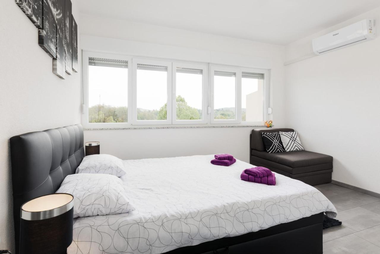 Studio Apartman Sirius Slunj Ngoại thất bức ảnh