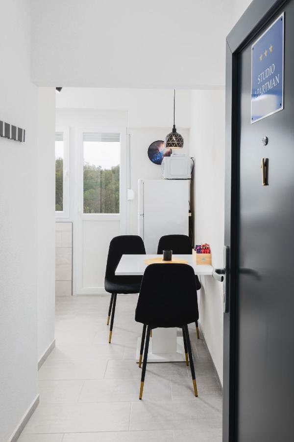 Studio Apartman Sirius Slunj Ngoại thất bức ảnh